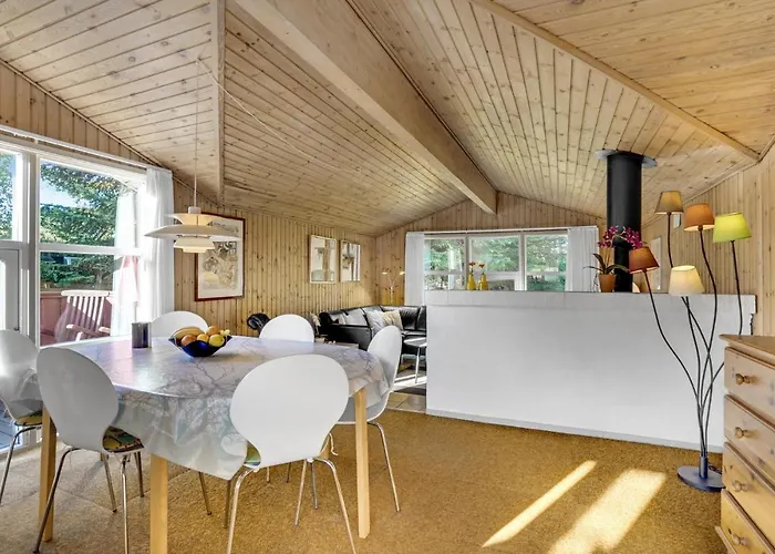 58 Semesterbostad Blokhus